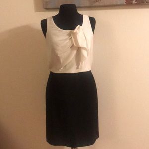 Loft Black/White Dress Size 6P